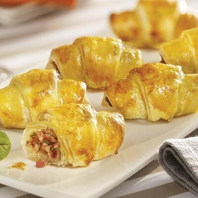 Snack di Pasta Sfoglia - Petits croissants au jambon
