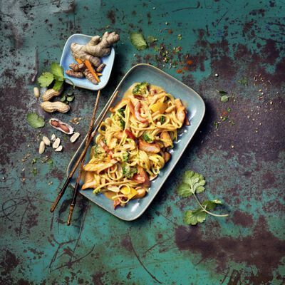 Specialità in Padella - Spadellata Asiatica con Salsa d'Arachidi