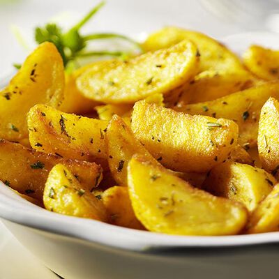 Specialités - Pommes de terre au romarin  