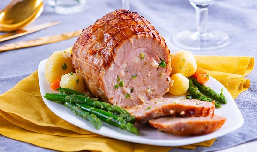 Panati / Preparati / Marinati - R&ocirc;ti de dinde aux asperges et au speck