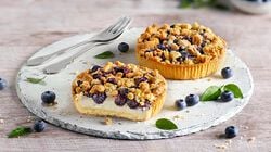 Fette / Mini Torte - Tortine di Mirtilli e Quark con Crumble