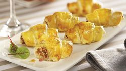 Snack di Pasta Sfoglia - Petits croissants au jambon