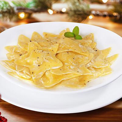 Pasta - Pasta a Forma di Stella Ripiena di Funghi e Aromatizzata al Tartufo