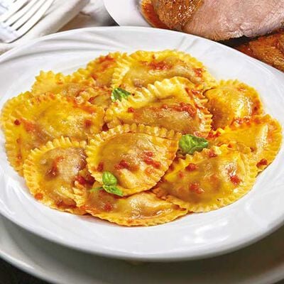 Pasta - Demi-lunes &agrave; la viande brais&eacute;e