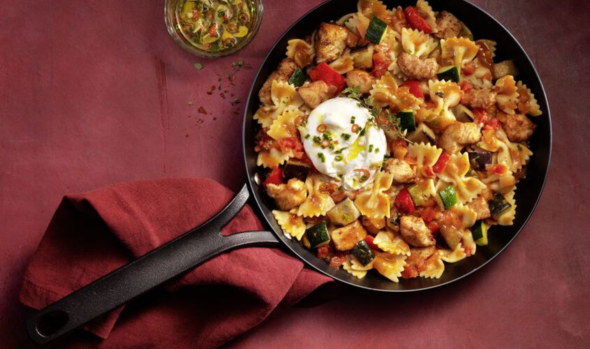 Pâtes - Spadellata di Pollo e Ratatouille