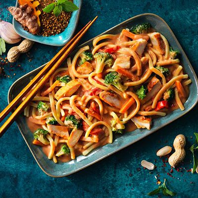 Asia - Spadellata Asiatica con Salsa d'Arachidi