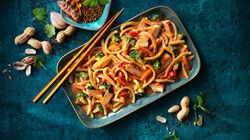 Asia - Asia-Pfanne mit Erdnusssauce