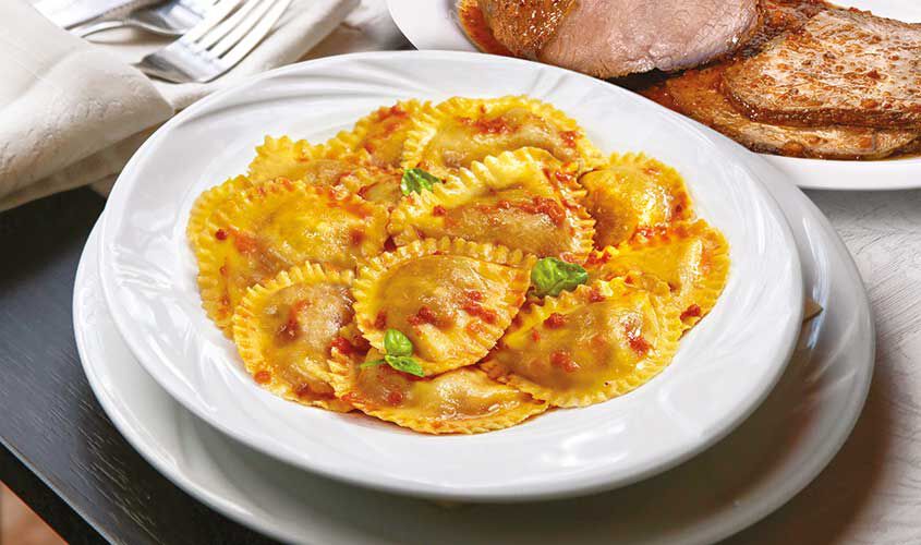Pasta - Mezzelune al Brasato