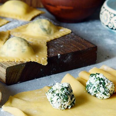 Pasta - Ravioli mit Ricotta, Spinat und Bergbutter