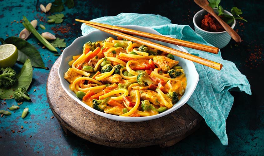 Asia - Po&ecirc;l&eacute;e asiatique curry rouge tha&iuml;landais