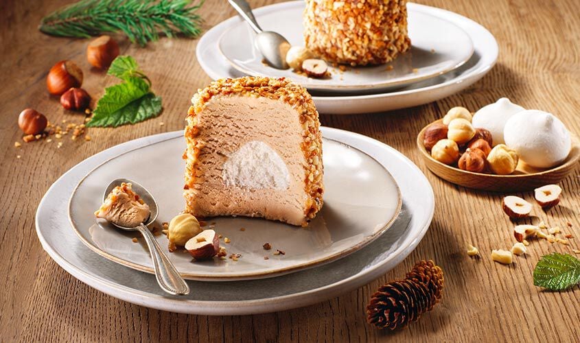 Tranci / Dessert - Haselnuss-Glacekuppel