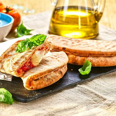Pizze - Calzoncello Pomodoro e Mozzarella