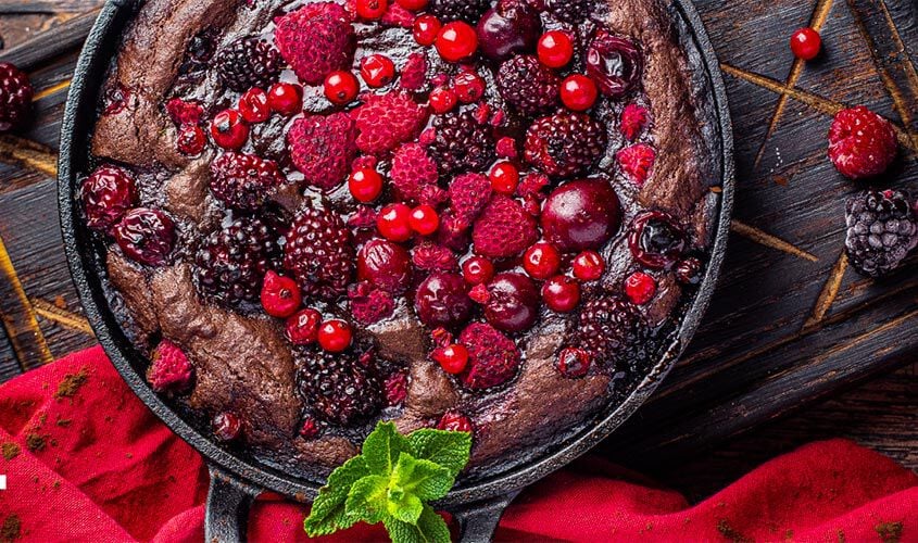 Brownie alla frutta dalla griglia