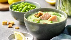 Soupe à l`ail des ours et au saumon