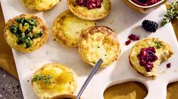 K&auml;se-Pizzettis mit drei Toppings